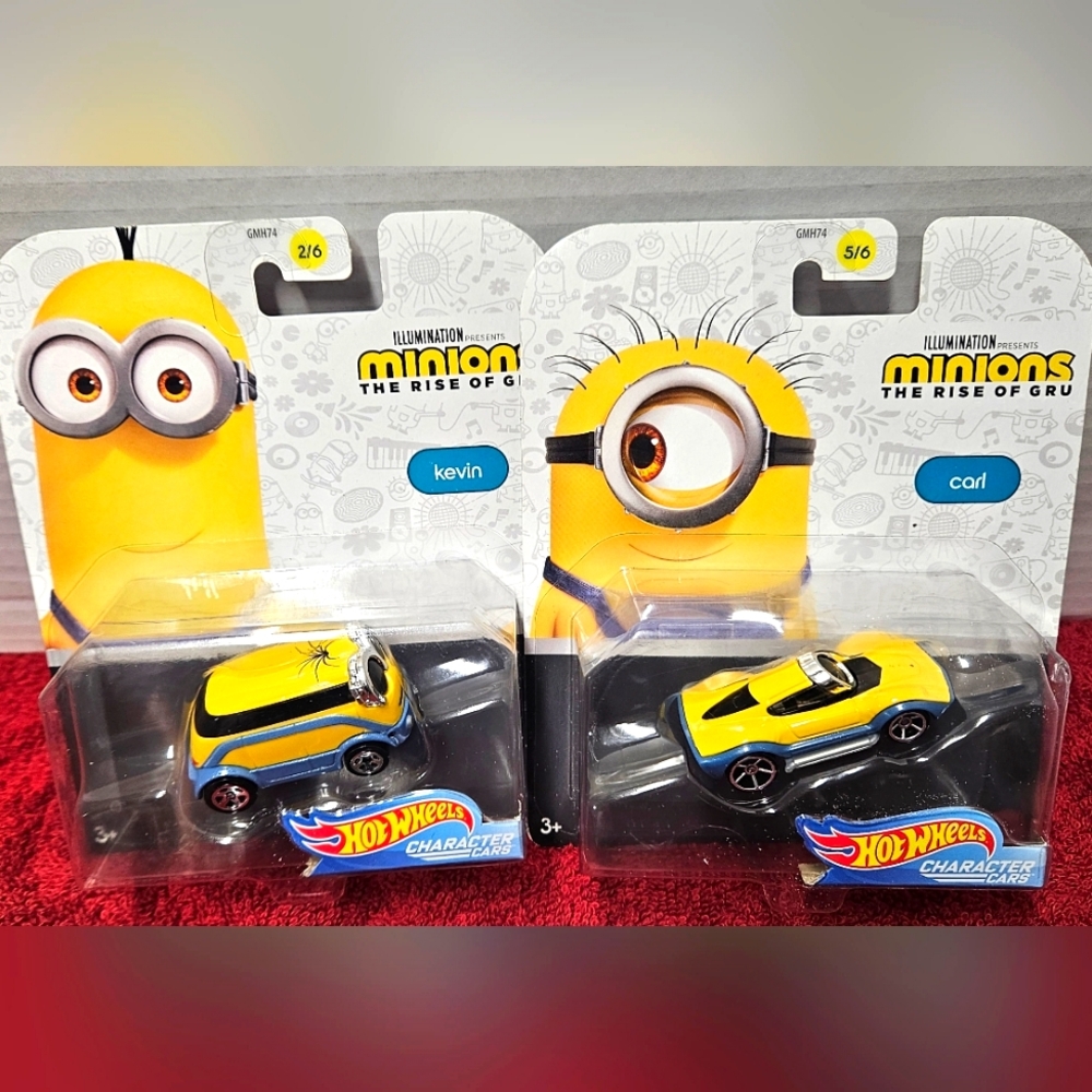 (2) Hot Wheels Character Cars Minions The Rise of Gru Carl & Kevin